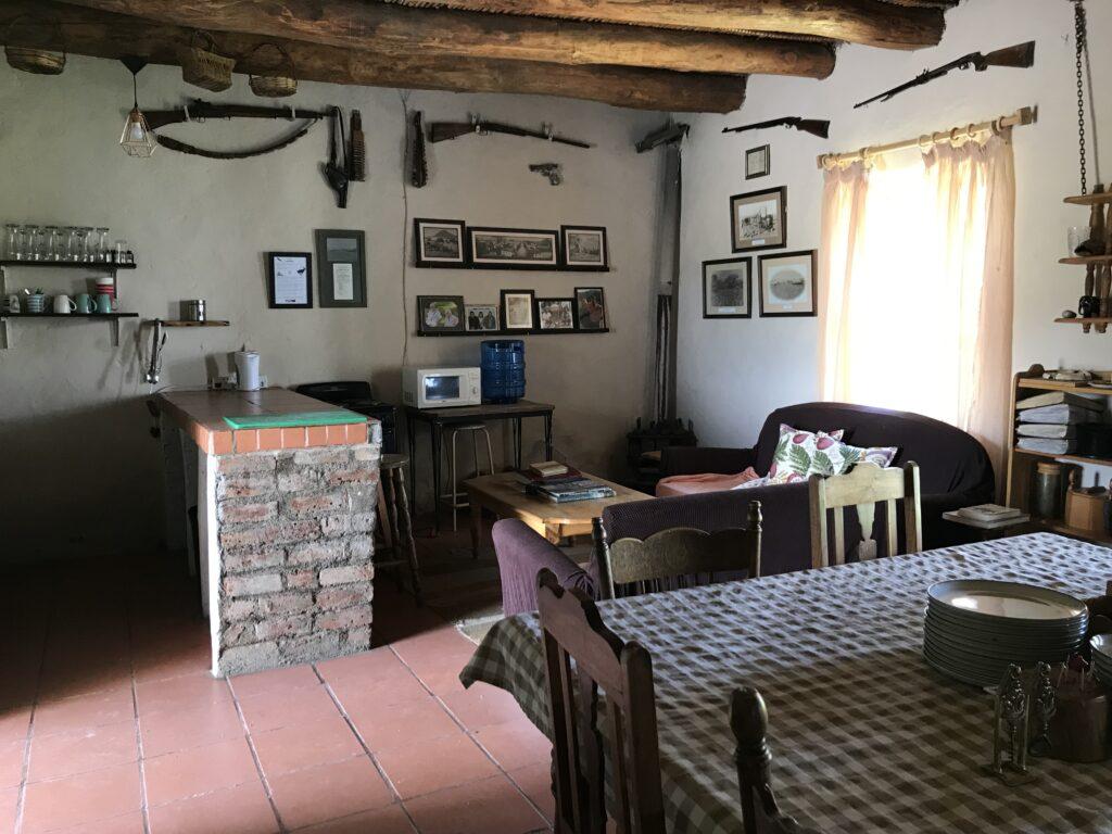 Accommodation Van der Waltshoek: Fully equipped communal kitchen
